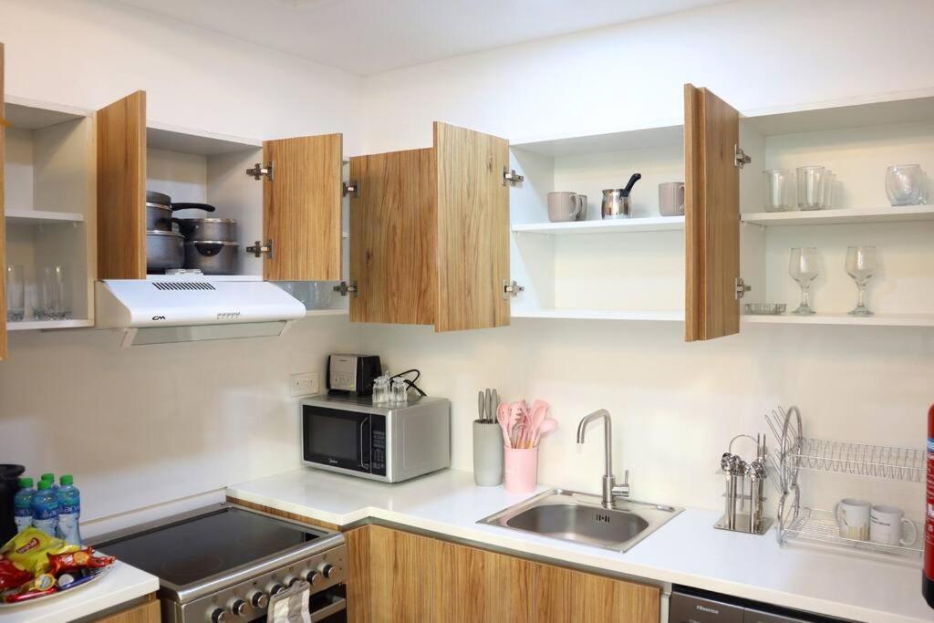 Appartamento Calm Oasis 2br Masdar