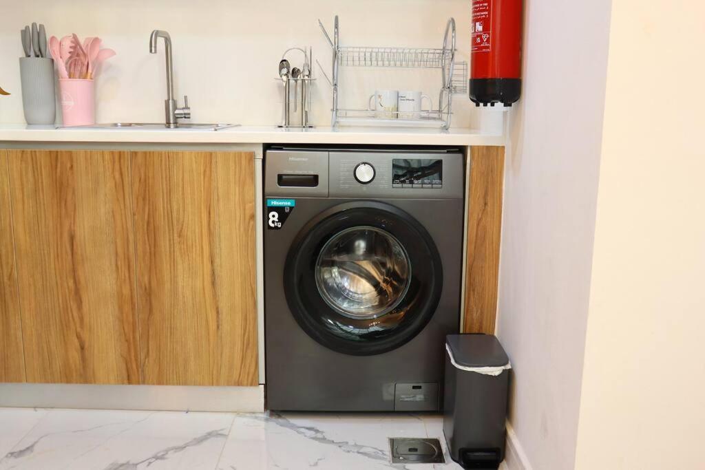Calm Oasis 2br Masdar Appartamento Abu Dhabi