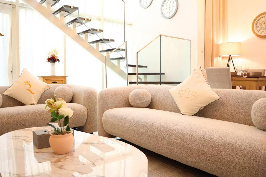 Calm Oasis 2br Masdar * Abu Dhabi